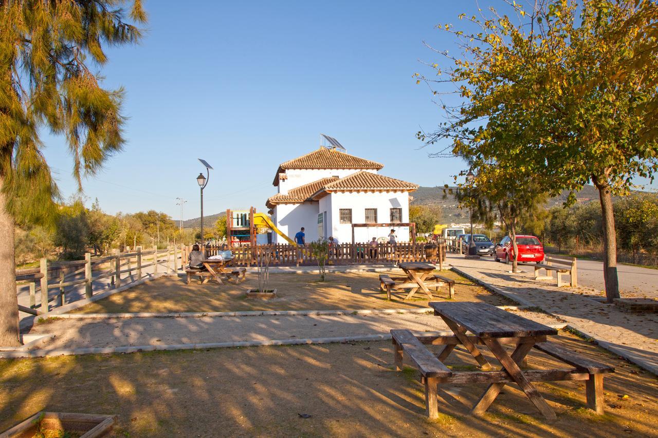Hotel Puerta De La Sierra Пуерто Серано Екстериор снимка